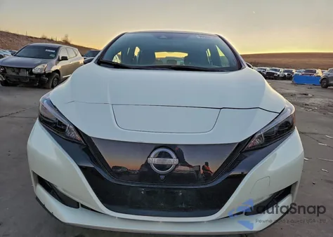 2024 Nissan Leaf Sv Plus z USA, uszkodzony, nr VIN 1N4CZ1CV2RC551435